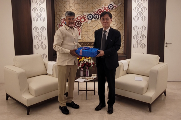 Consul General visited and met with N. Chandrababu Naidu, Chief Minister of Andhra Pradesh